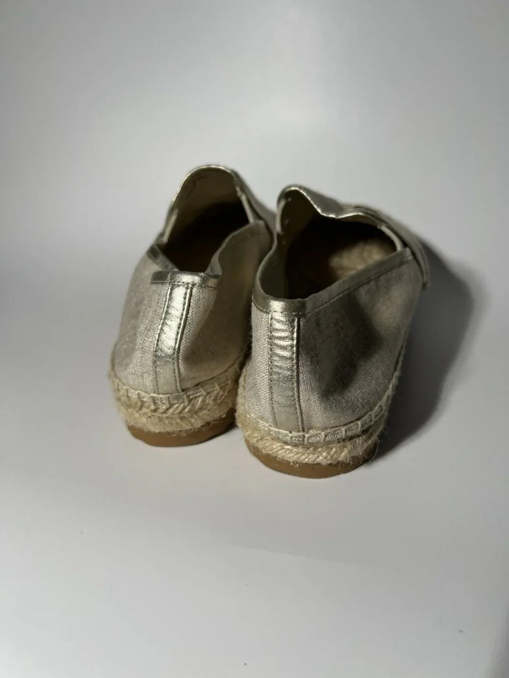 Michael Kors Kendrick Espadrille Flats Gold Women’s Size 7.5